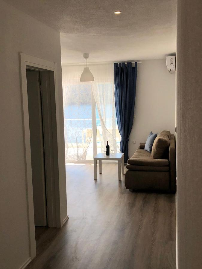 Bolero - Neum