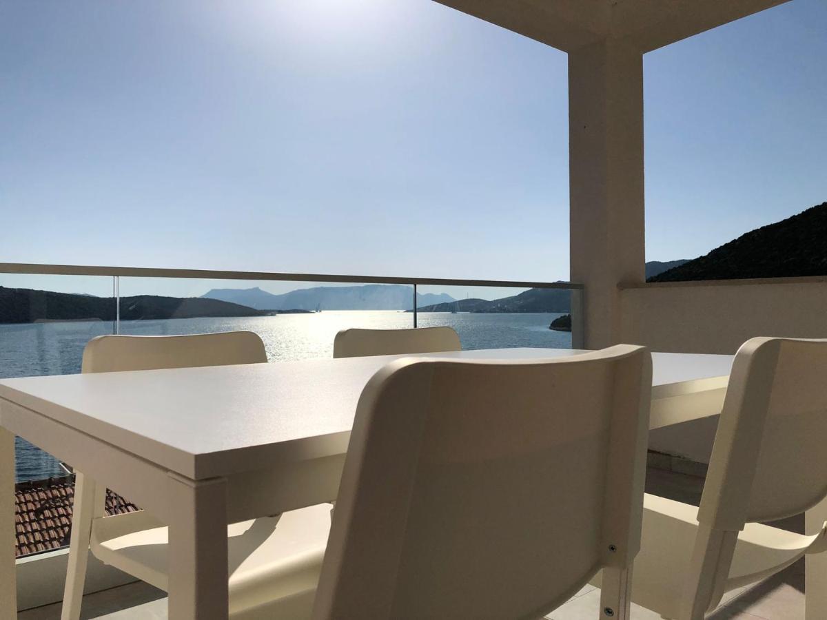 Apartment Bolero -